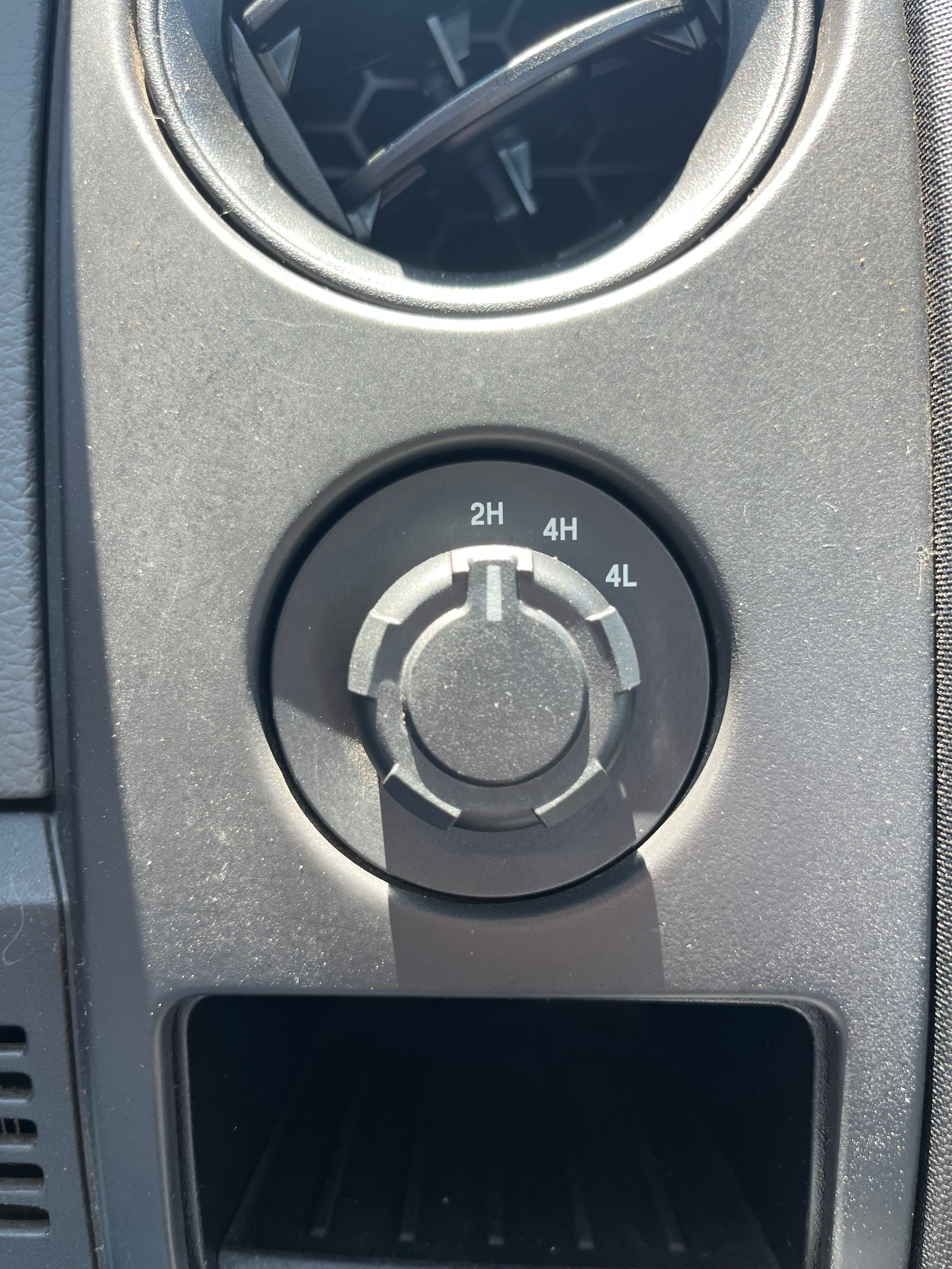 Used 2014 Ford F150 4x4 Regular Cab XL image 7