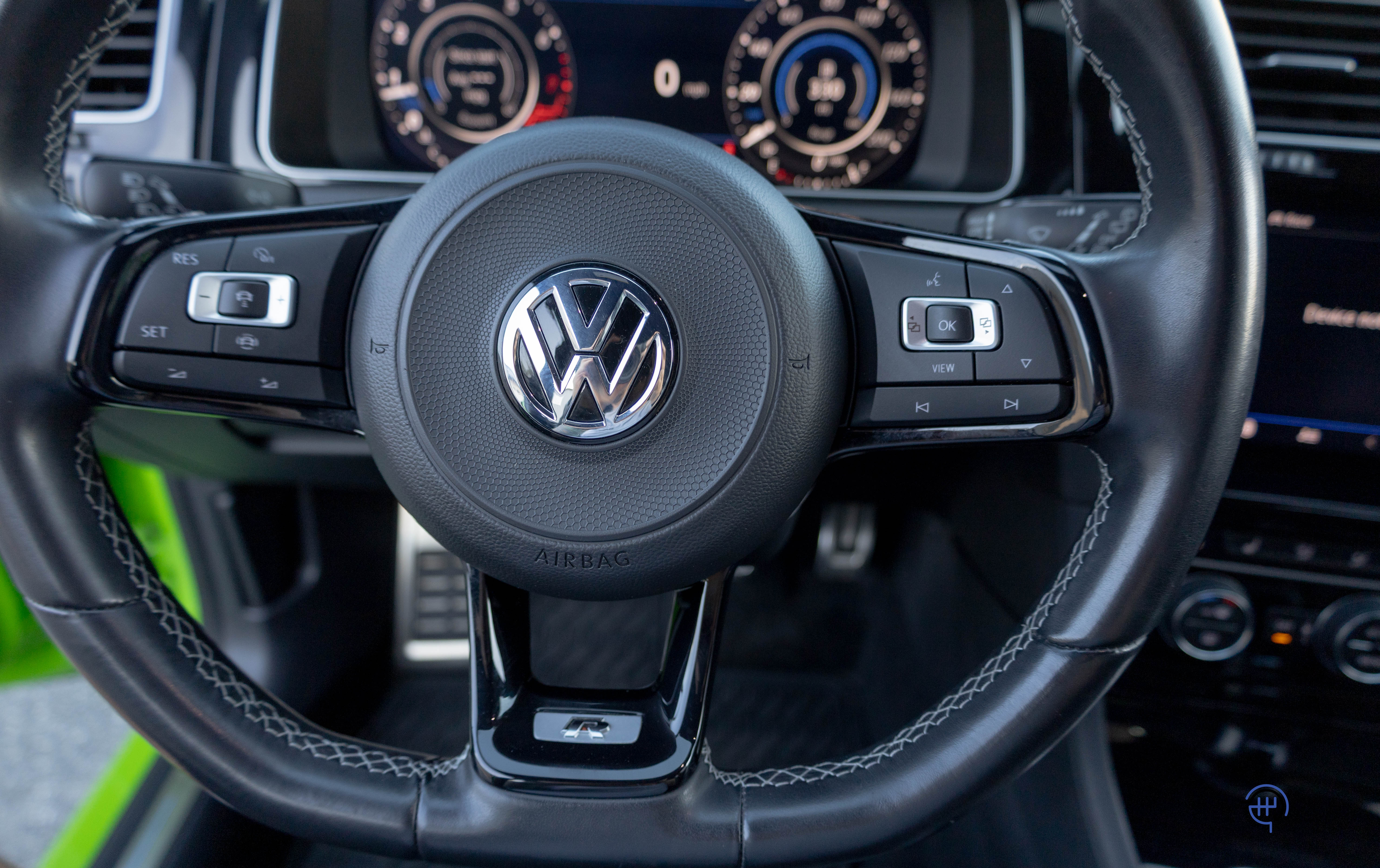 Used 2019 Volkswagen Golf R AWD/4WD image 35