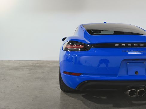 Used 2022 Porsche 718 Cayman S image 48