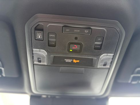 Used 2024 Toyota Tacoma TRD Pro image 32