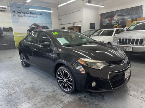 Used 2014 Toyota Corolla S Plus image 6