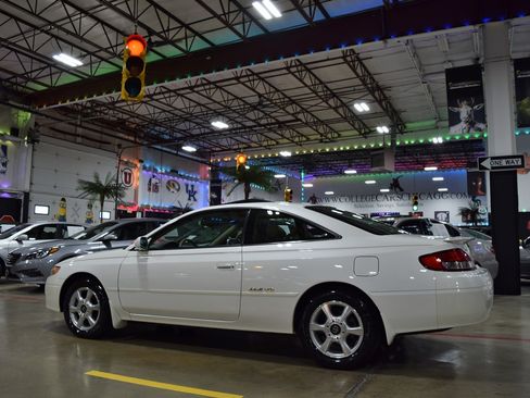 Used 1999 Toyota Solara SLE image 4