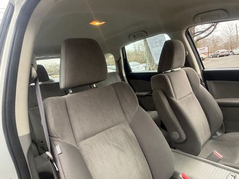 Used 2012 Honda CR-V LX image 14