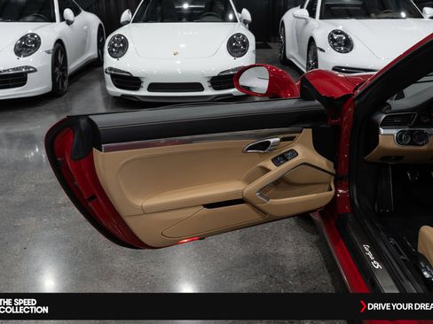 Used 2017 Porsche 911 Targa 4S image 9