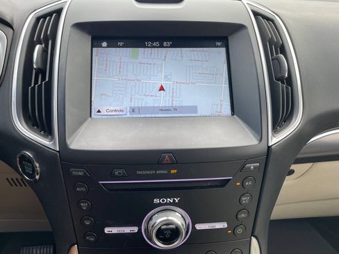 Used 2017 Ford Edge Titanium image 13