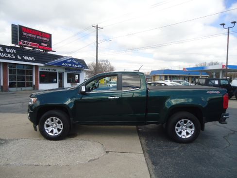 Used 2015 Chevrolet Colorado LT image 11