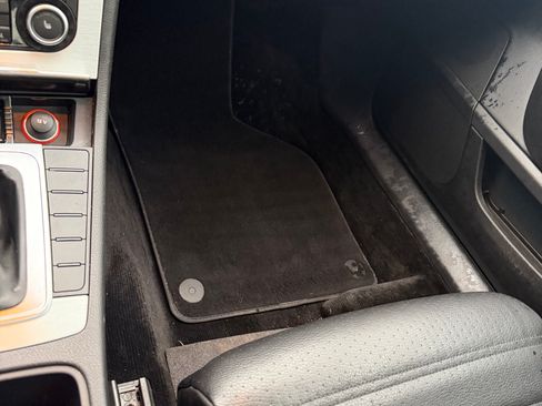 Used 2012 Volkswagen CC Lux image 31