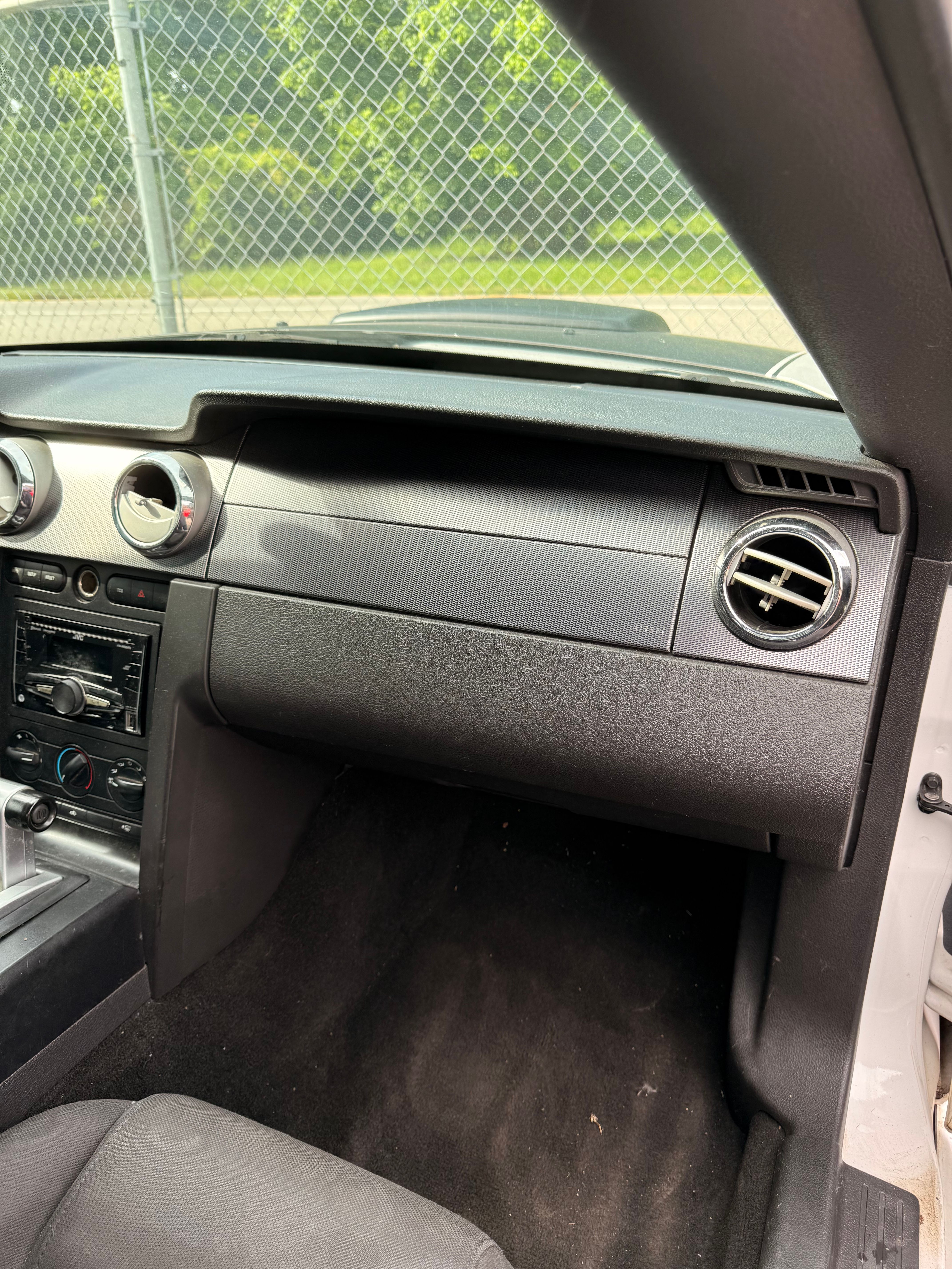 Used 2005 Ford Mustang GT RWD image 11