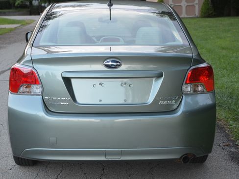Used 2014 Subaru Impreza 2.0i Sedan AWD/4WD image 4