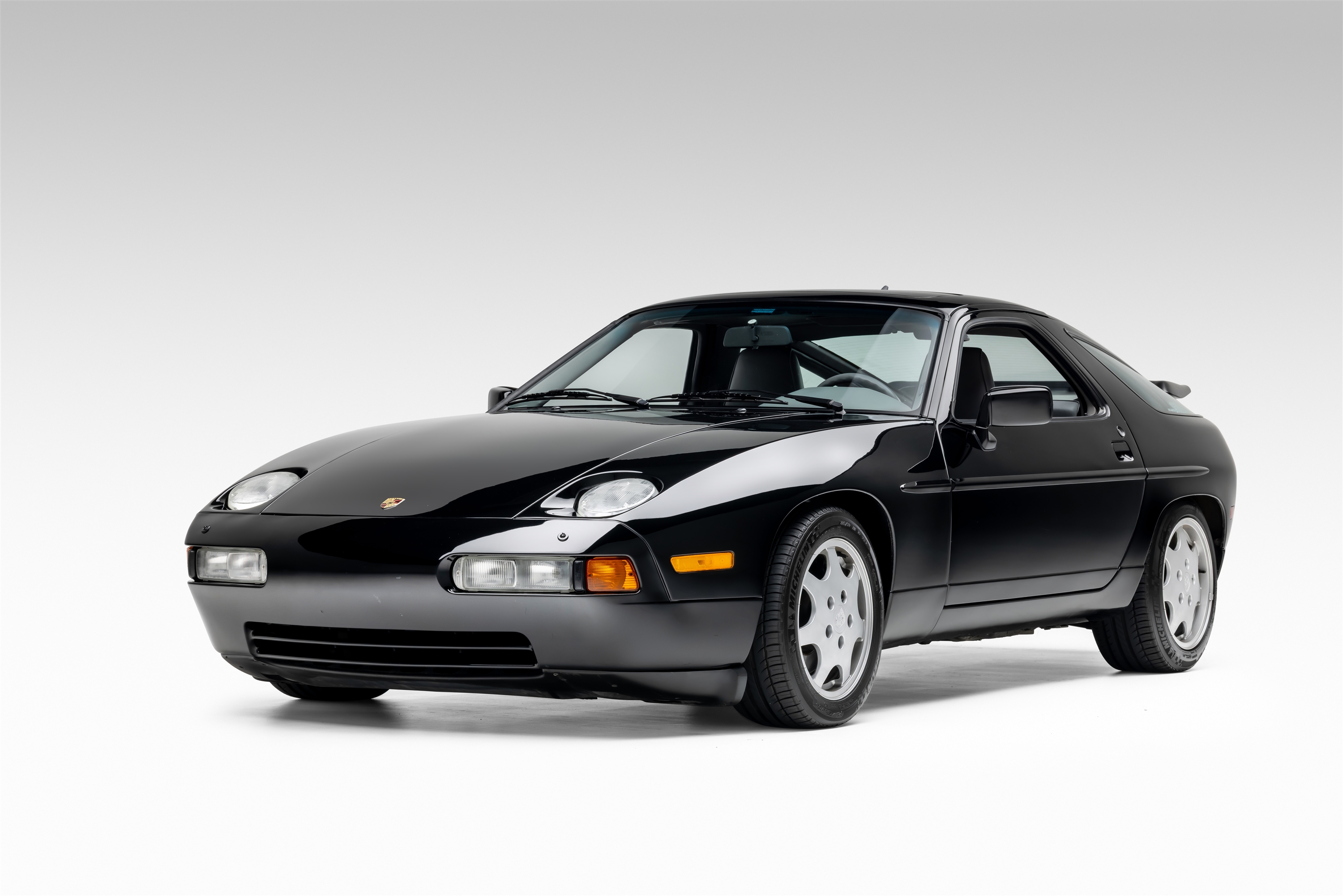Used 1991 Porsche 928 GT RWD image 14