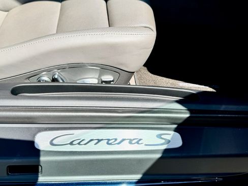 Used 2013 Porsche 911 Carrera S Coupe RWD image 31