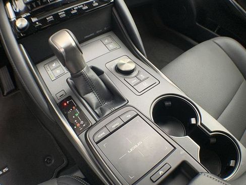 Used 2025 Lexus IS 300 image 19