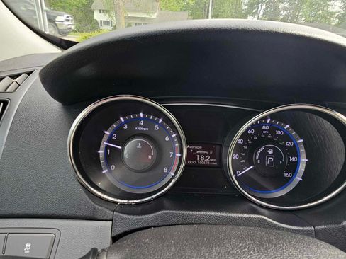 Used 2011 Hyundai Sonata GLS image 9