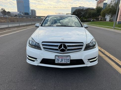Used 2013 Mercedes-Benz C 250 Luxury image 8