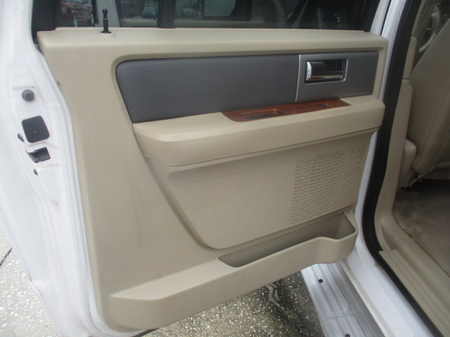 Used 2010 Ford Expedition EL 2WD image 12