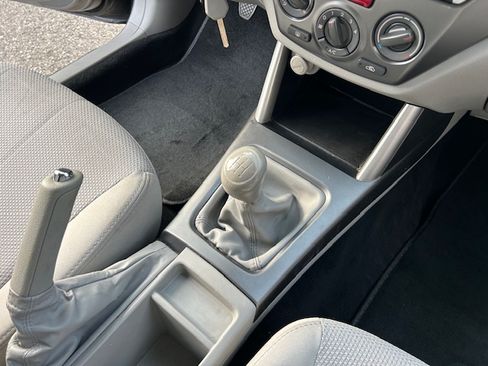 Used 2013 Subaru Forester 2.5X image 11