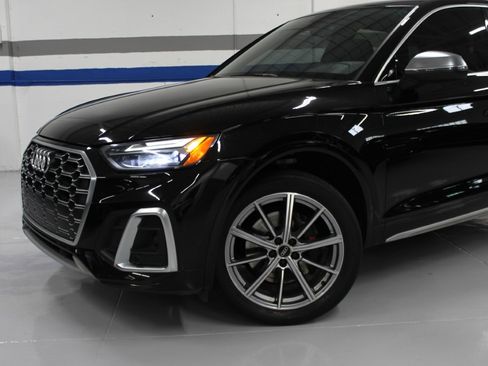 Used 2023 Audi SQ5 Premium image 6
