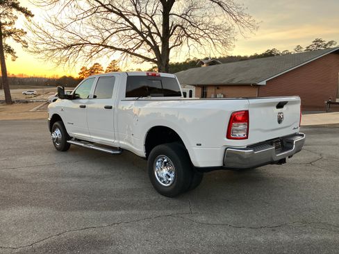 Used 2021 RAM 3500 Tradesman image 2
