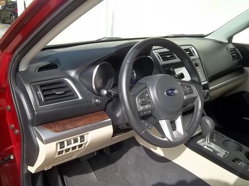 Used 2015 Subaru Outback 2.5i Limited AWD/4WD image 21