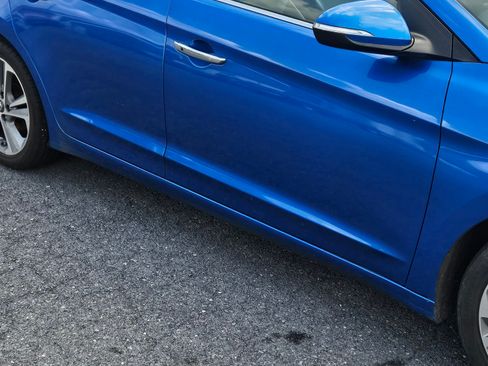 Used 2017 Hyundai Elantra Sedan FWD image 3