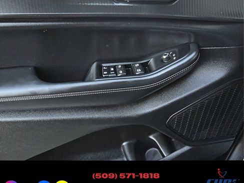 Used 2024 Jeep Grand Cherokee L Laredo image 17