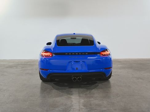 Used 2022 Porsche 718 Cayman S image 9