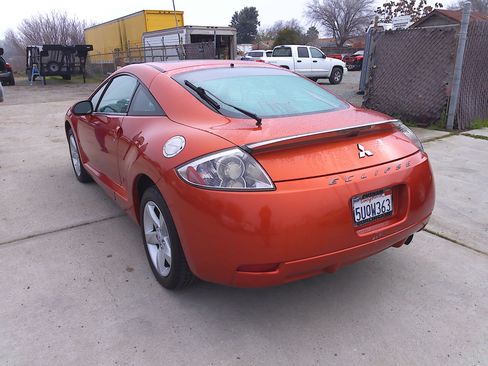 Used 2007 Mitsubishi Eclipse GS image 3