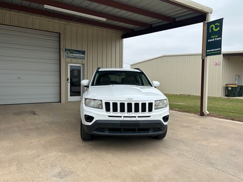 Used 2014 Jeep Compass FWD Latitude image 8