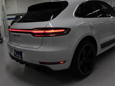Used 2021 Porsche Macan GTS AWD/4WD image 7