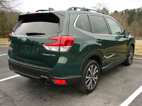 Used 2024 Subaru Forester Limited image 13