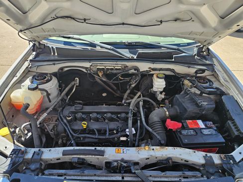 Used 2012 Ford Escape XLT image 13