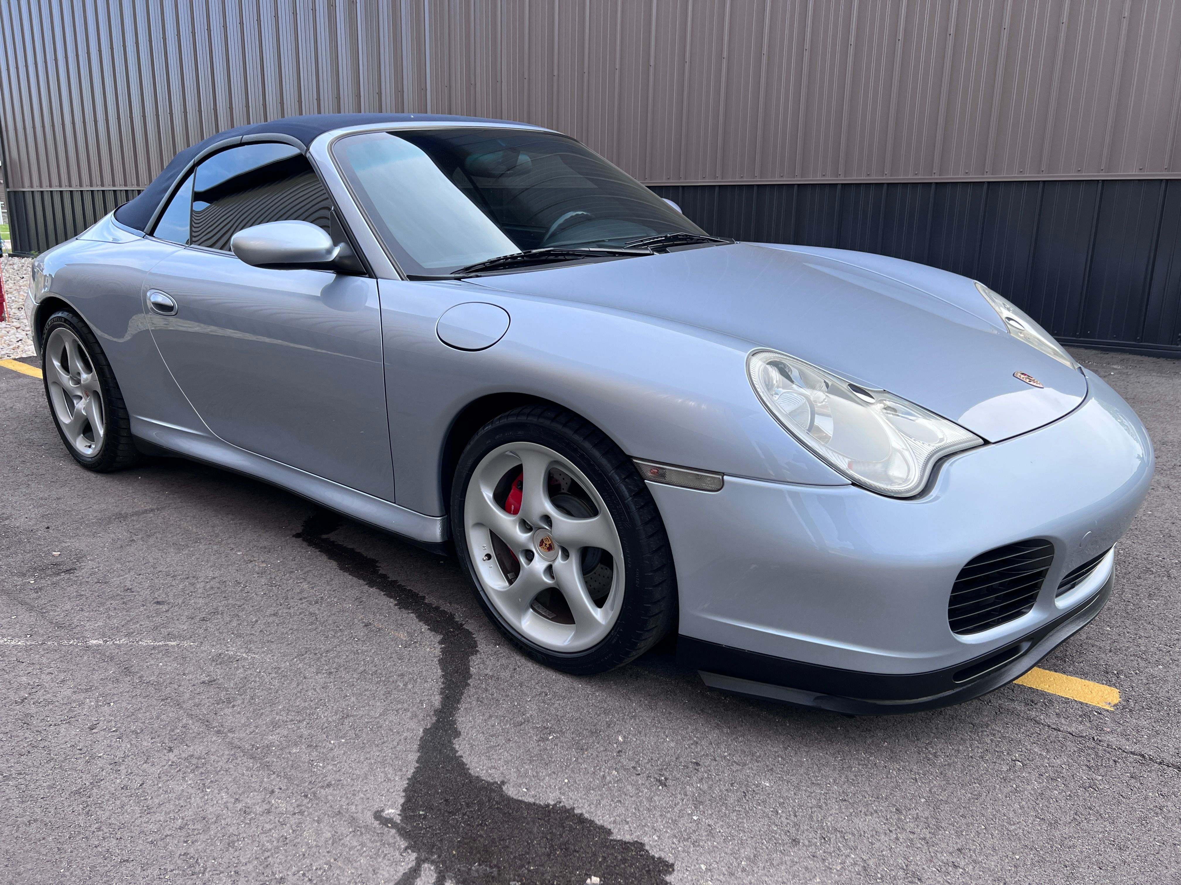 Used 2004 Porsche 911 Carrera 4S Cabriolet AWD/4WD image 11