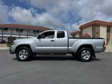 Used 2005 Toyota Tacoma PreRunner image 3