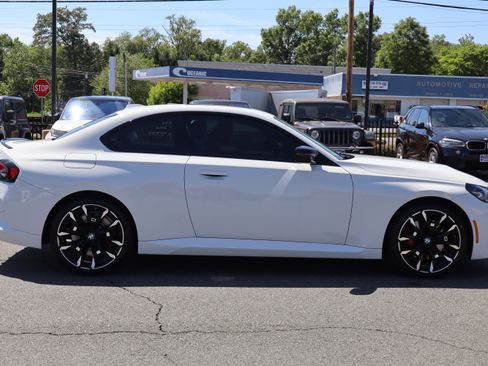 Used 2025 BMW M240i xDrive Coupe AWD/4WD image 9
