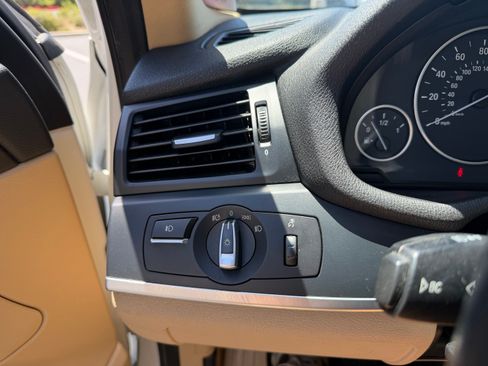 Used 2013 BMW X3 xDrive28i AWD/4WD image 29