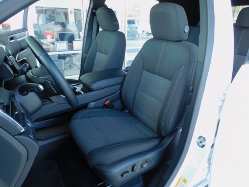 Certified 2025 GMC Acadia Elevation image 18