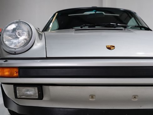Used 1989 Porsche 911 Carrera image 37