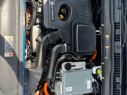 Used 2018 Ford Fusion S Hybrid FWD image 19
