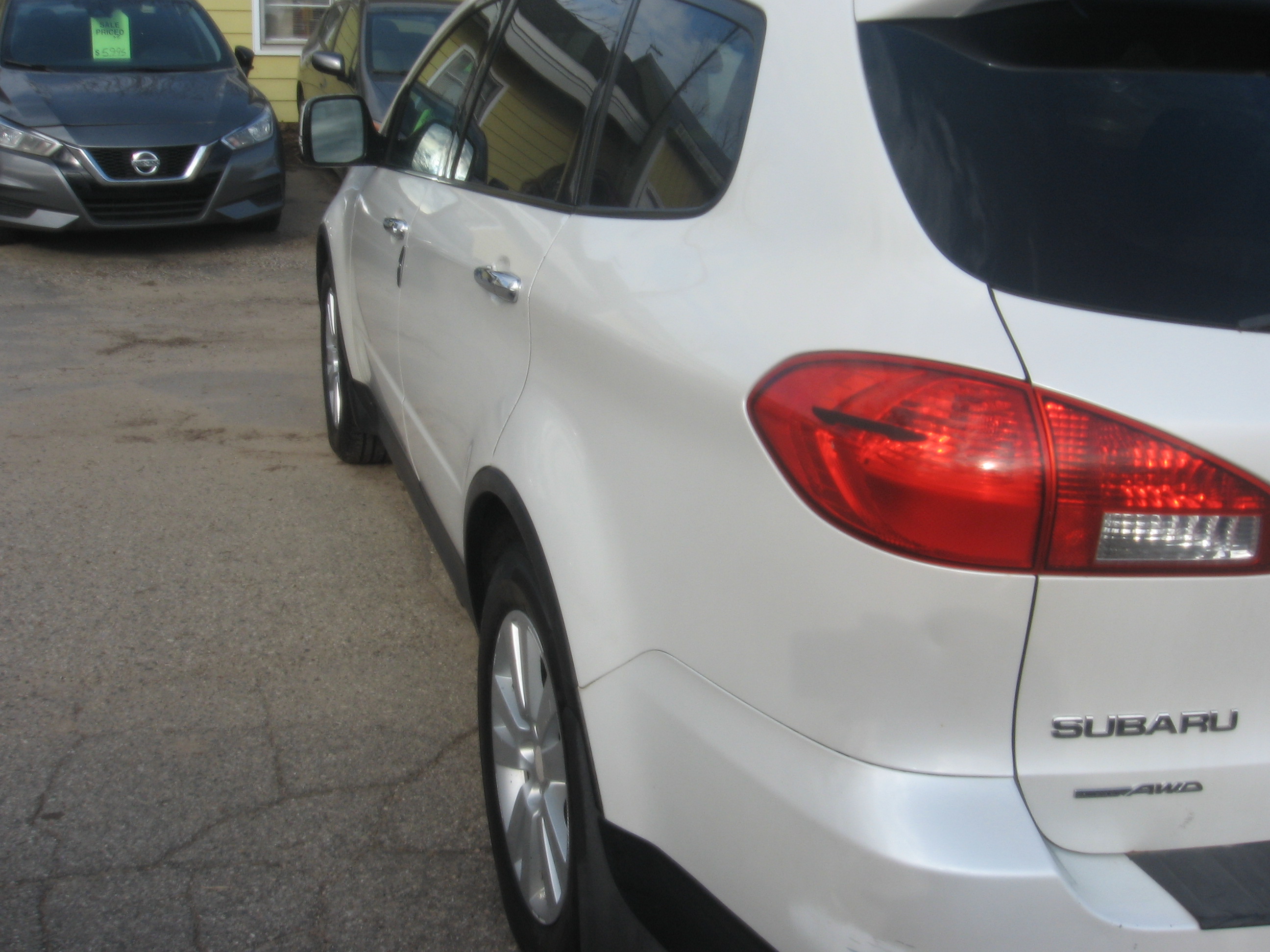 Used 2013 Subaru Tribeca Limited AWD/4WD image 6