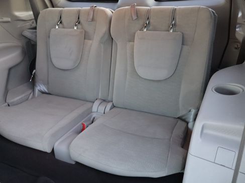 Used 2013 Toyota Highlander LE Plus image 14