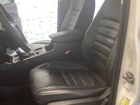 Used 2018 Ford Escape Titanium image 8