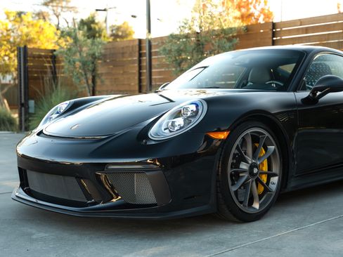 Used 2019 Porsche 911 GT3 Touring image 6