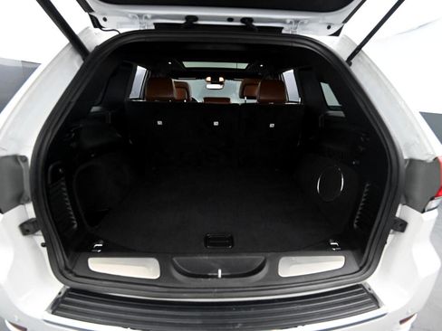 Used 2021 Jeep Grand Cherokee Overland image 41