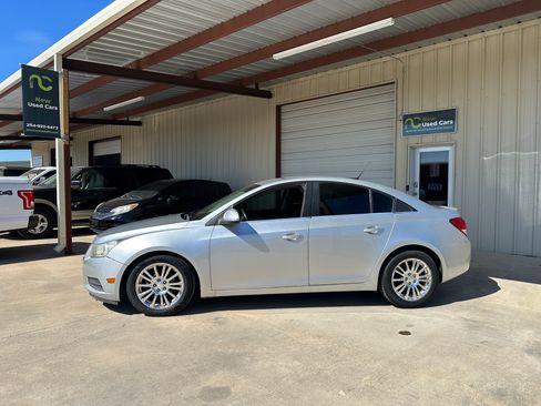 Used 2012 Chevrolet Cruze Eco image 2