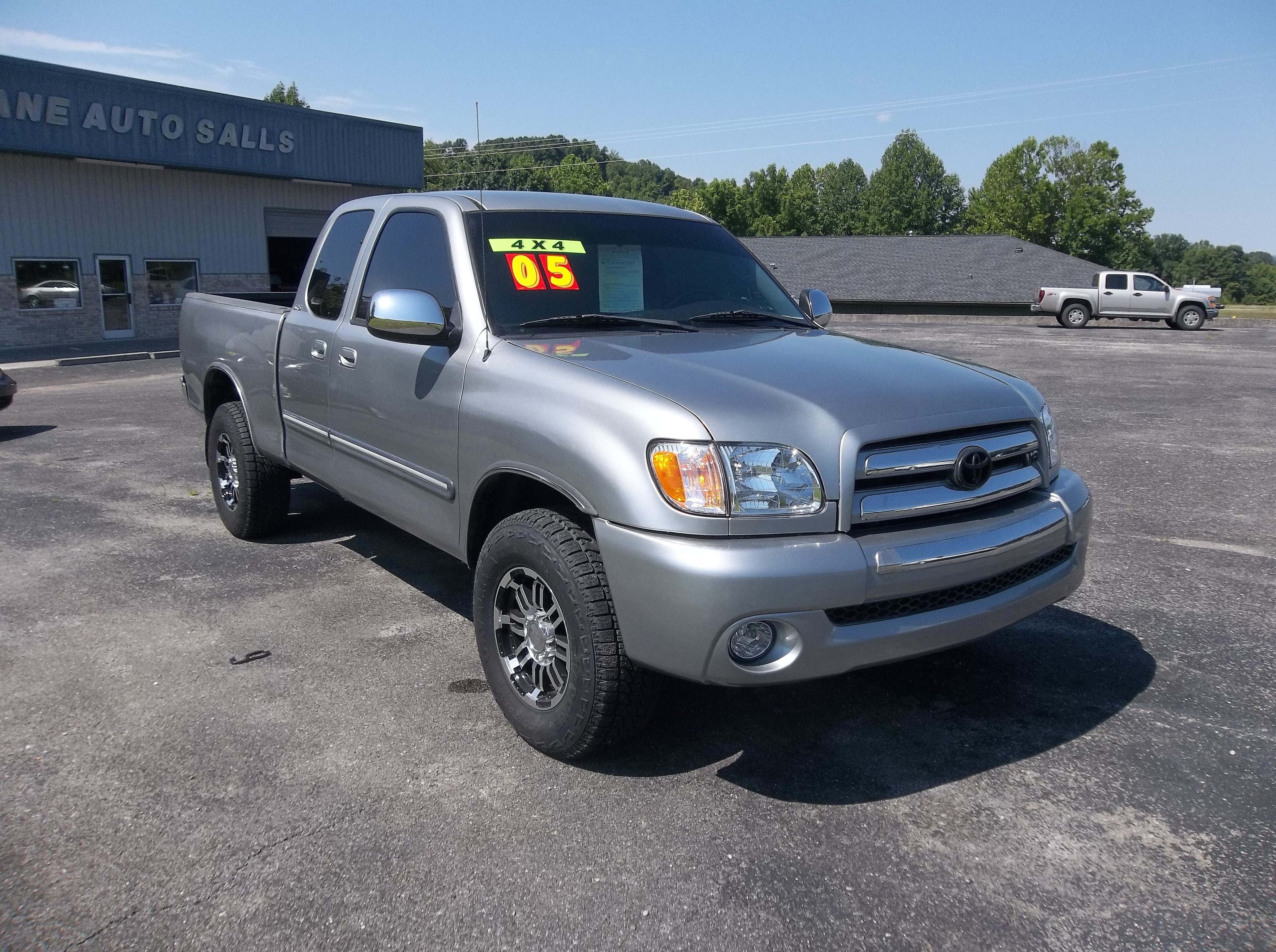 Used 2005 Toyota Tundra 4x4 Access Cab SR5 image 1