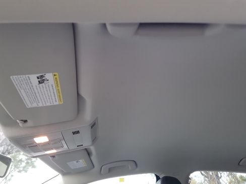 Used 2019 Volkswagen Jetta S image 12