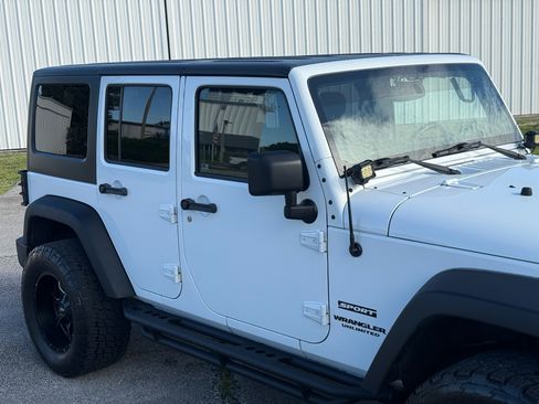 Used 2013 Jeep Wrangler Unlimited Sport image 46