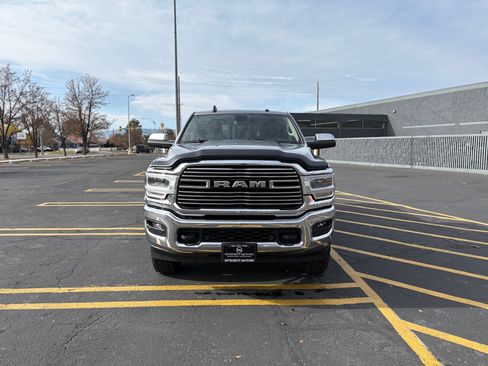 Used 2022 RAM 2500 Laramie image 2