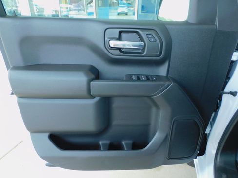 New 2026 Chevrolet Silverado 1500 W/T image 17