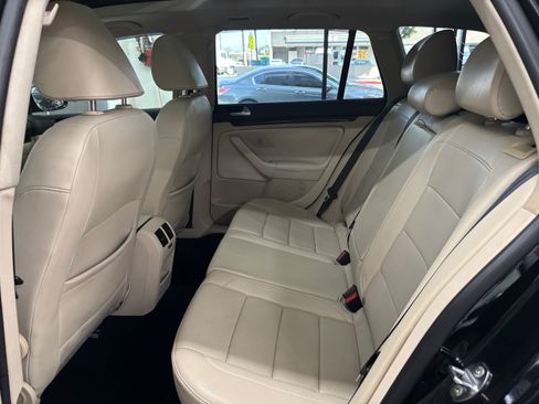 Used 2012 Volkswagen Jetta image 11